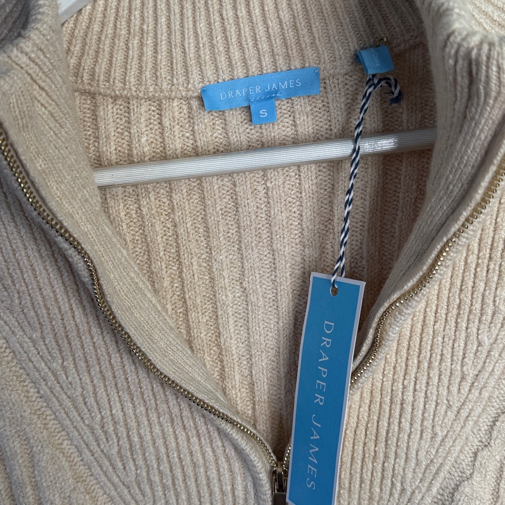 Draper James Quarter Gold Zipper Cableknit Sweater in Cream Ivory NEW W2011 Sz S - Picture 8 of 12